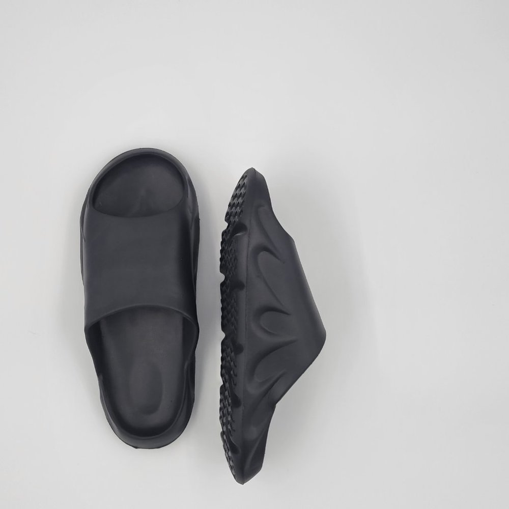 Platform Pillow Slippers Slides for Women and Men, EVA Anti-Slip Cloud Slippers